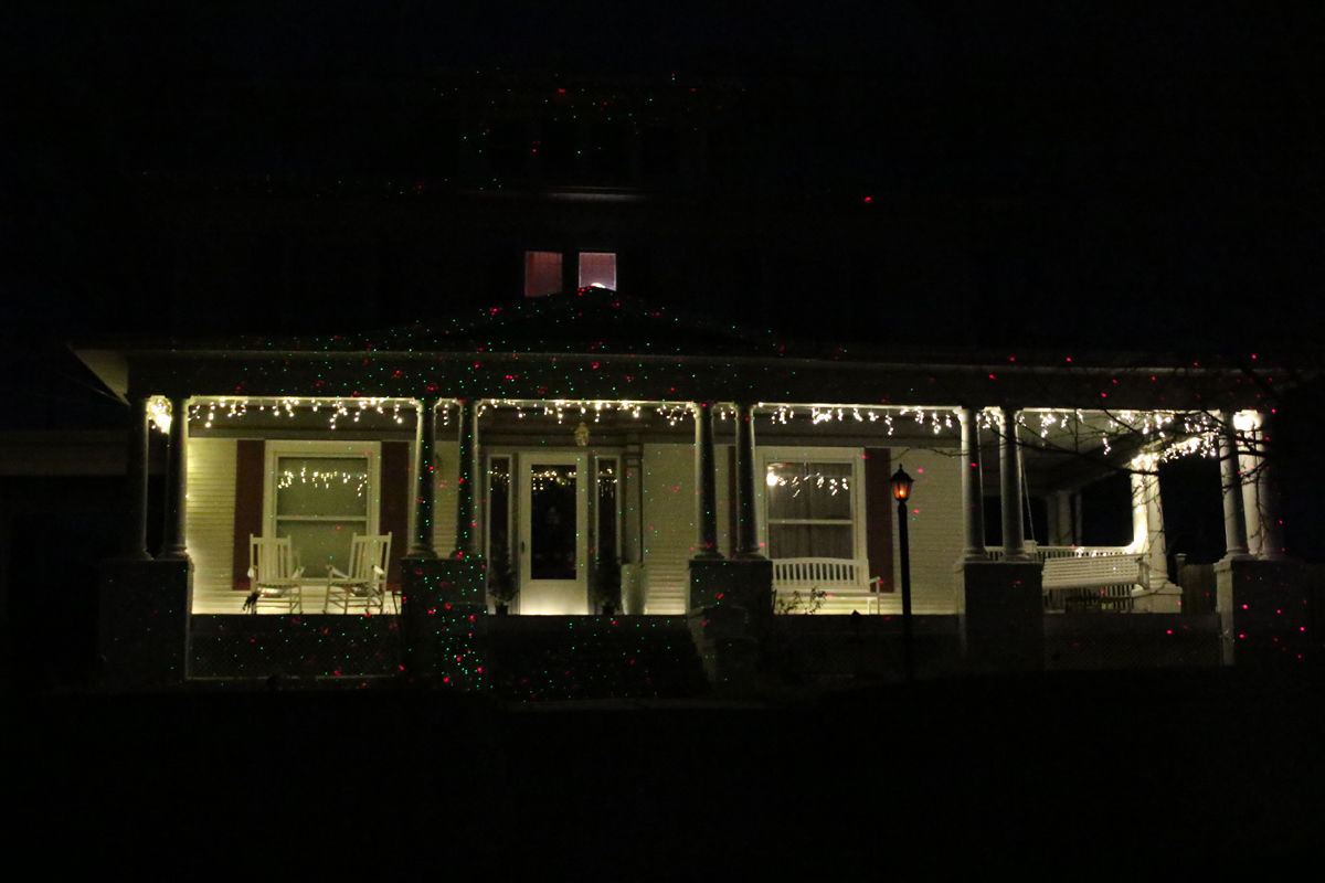York Holiday Lights (21).jpg